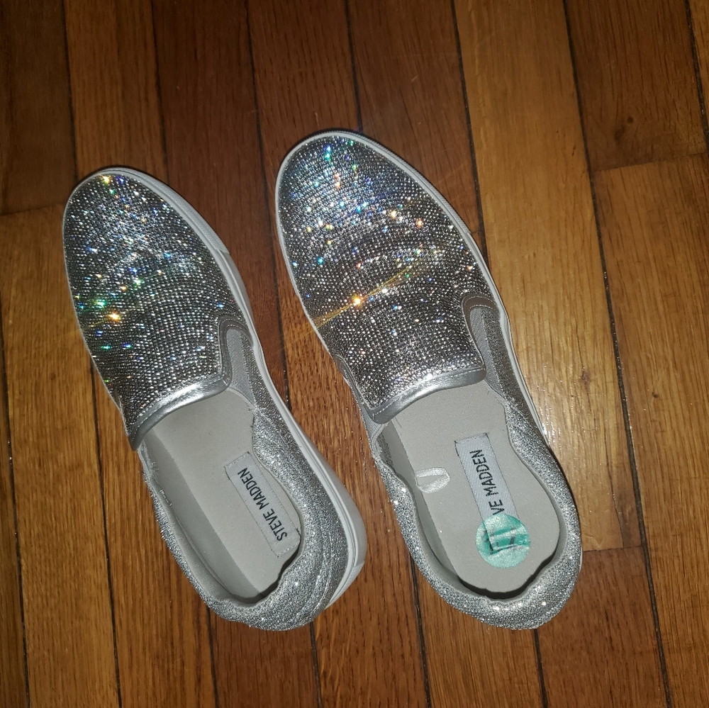 Steve Madden tennis shoes